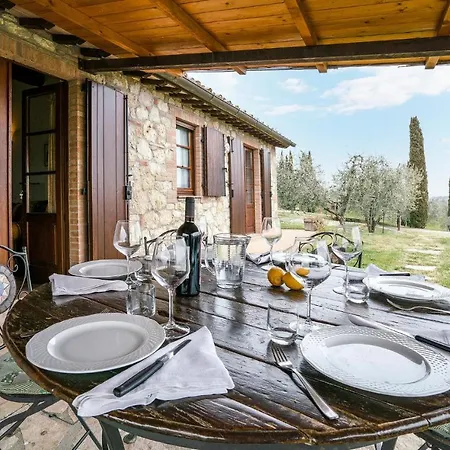 Pet Friendly In Cetona With Kitchen Holiday home Camporsevoli