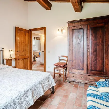 Pet Friendly In Cetona With Kitchen * Camporsevoli